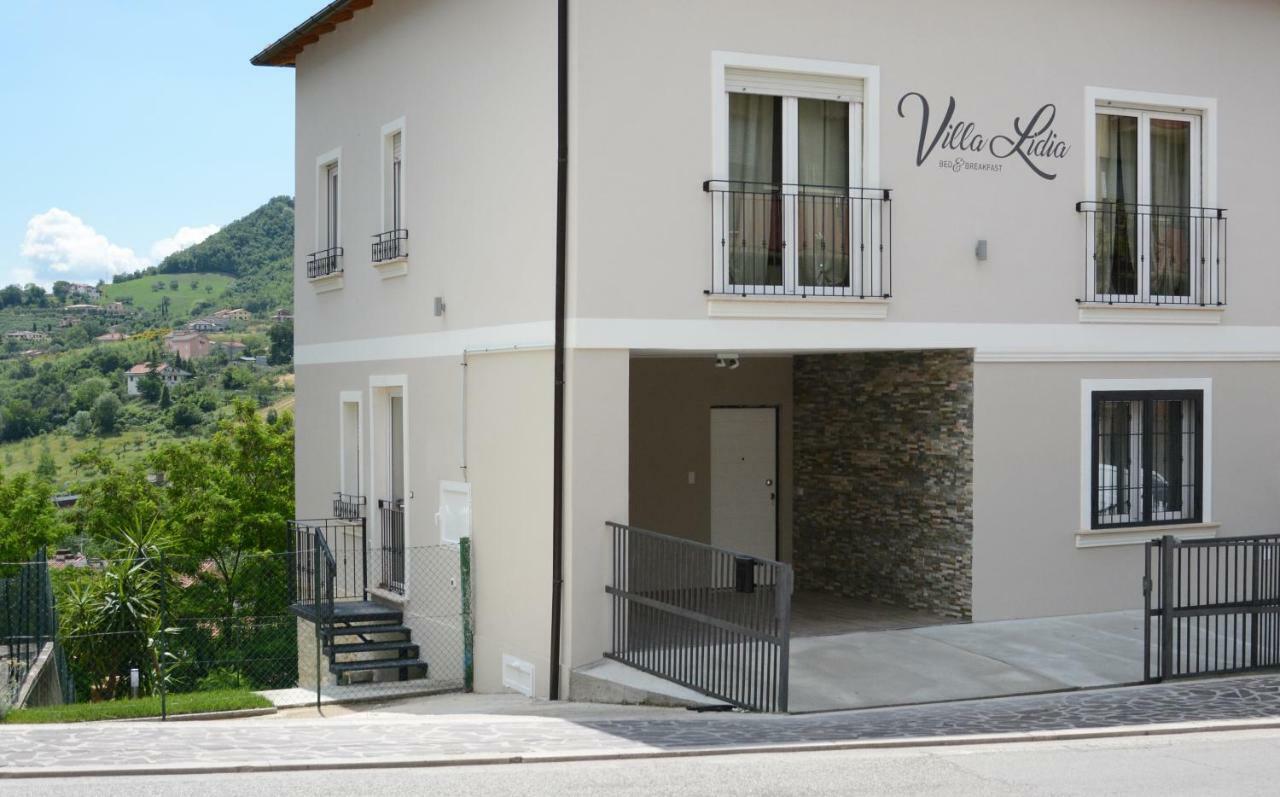 Villa Lidia 테라모 외부 사진
